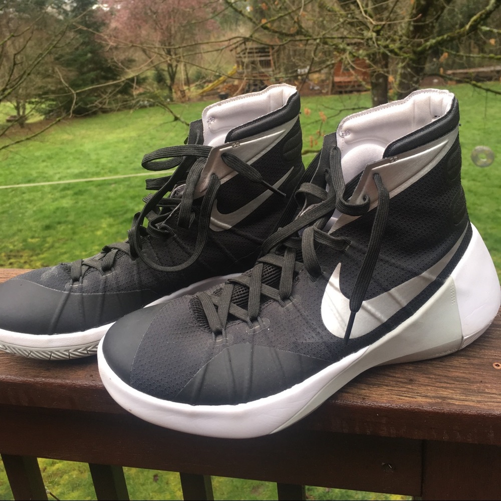 Nike Basketball Shoes